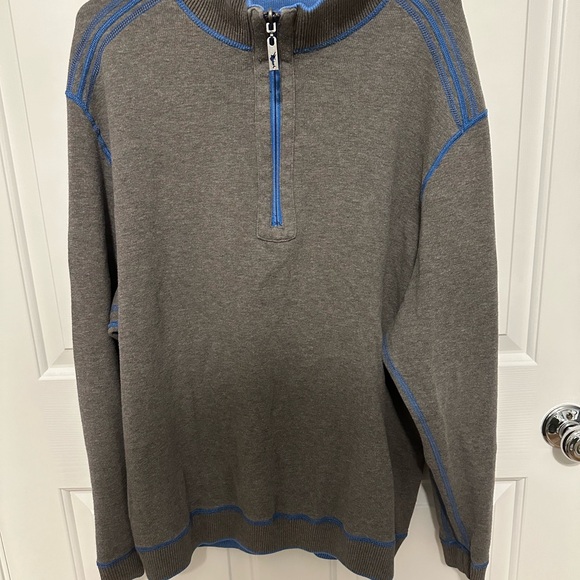 Tommy Bahama reversible sweatshirt - Picture 5 of 9